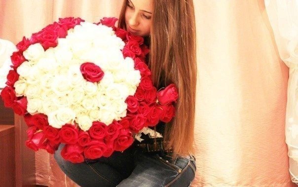Парни, которые дарят каждый день своим девушкам цветы, ВЫ ЧУДО.©